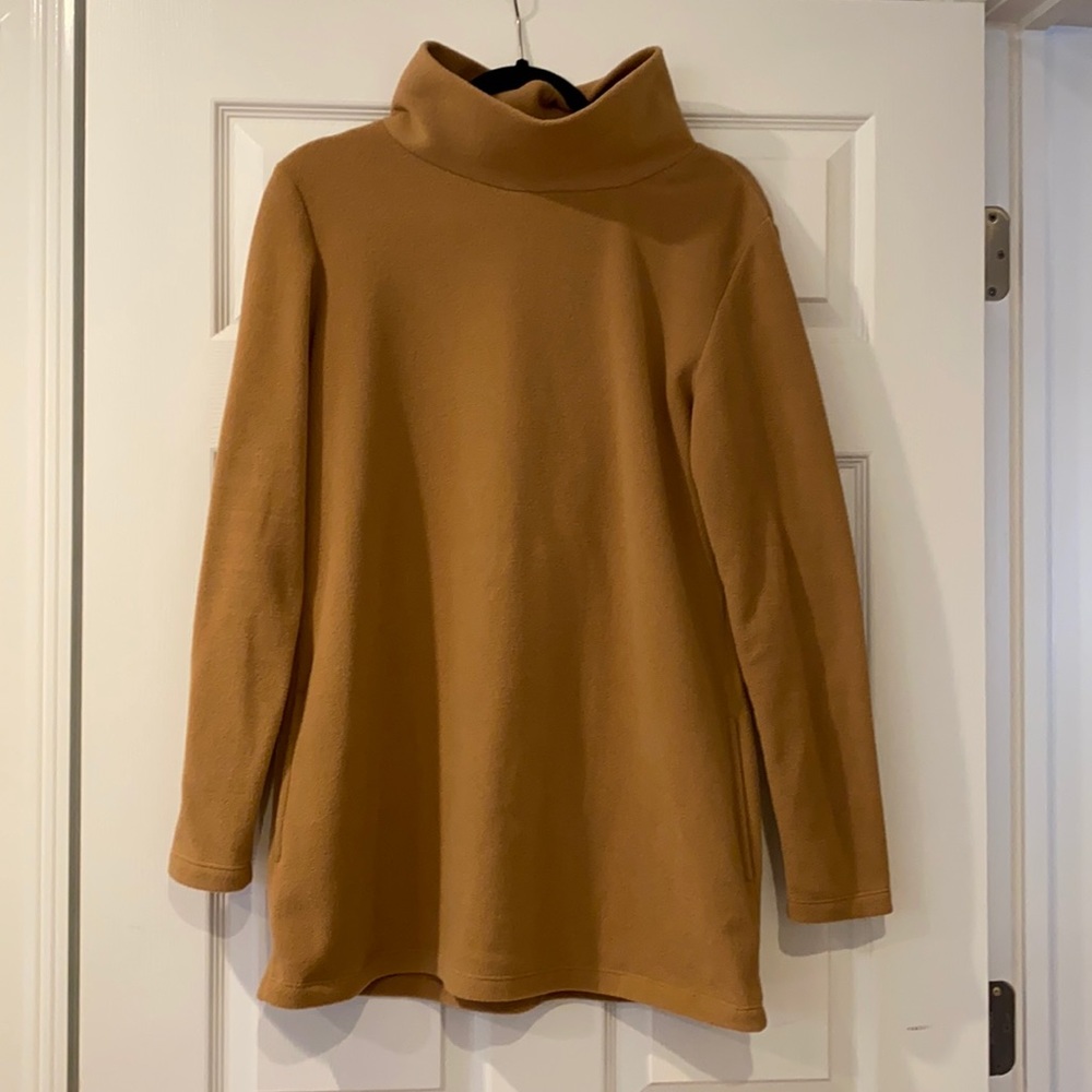 Dudley Stephens Cobble Hill in Camel